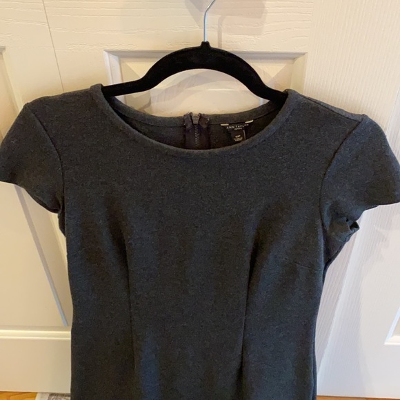 Ann Taylor | Ponte Short Sleeve Work Dress in Grey - Picture 5 of 5